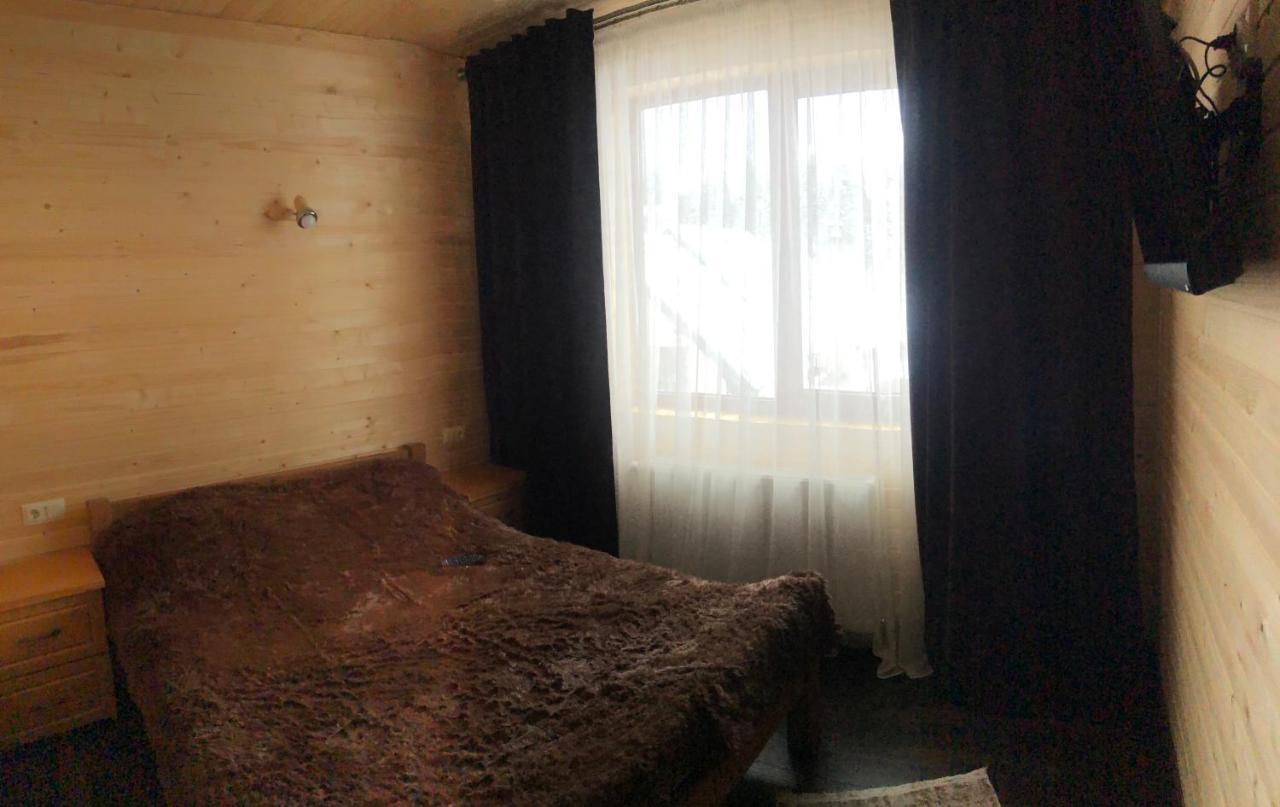 Hotel Опришок Poljanyzja Exterior foto