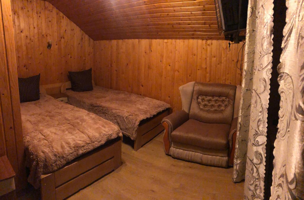 Hotel Опришок Poljanyzja Exterior foto