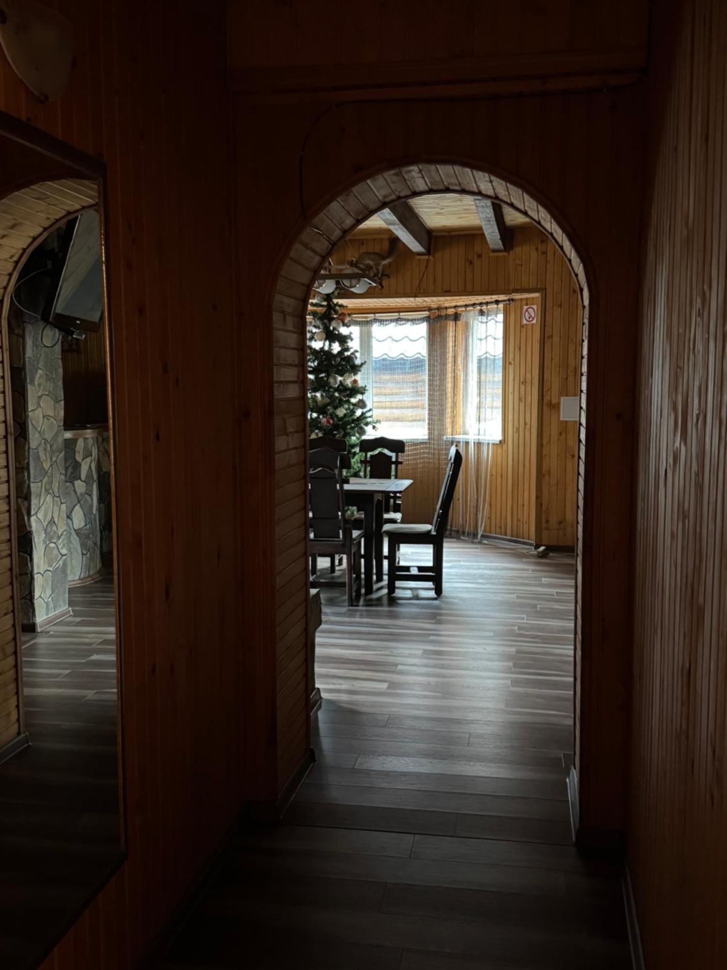 Hotel Опришок Poljanyzja Exterior foto