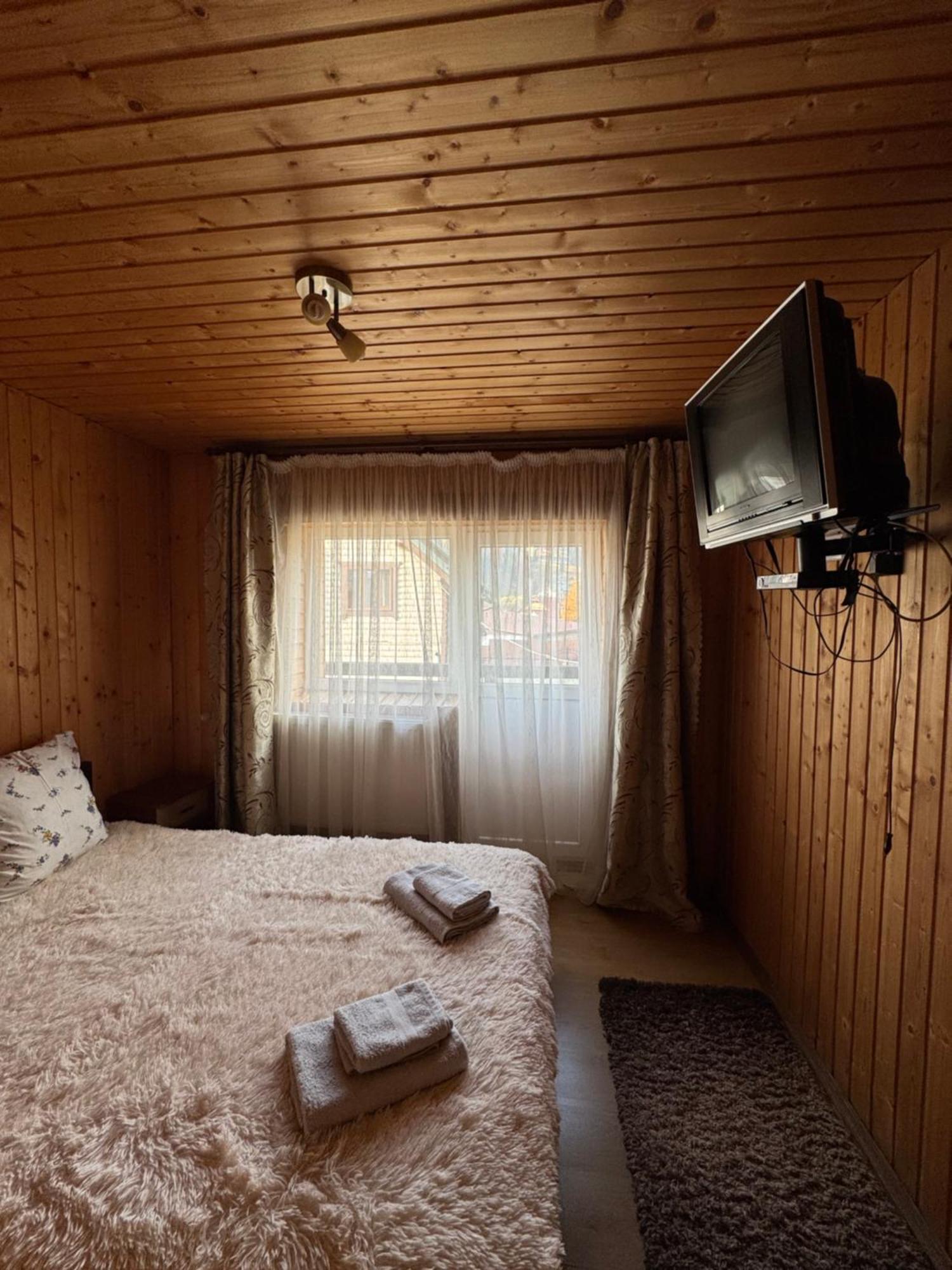 Hotel Опришок Poljanyzja Exterior foto
