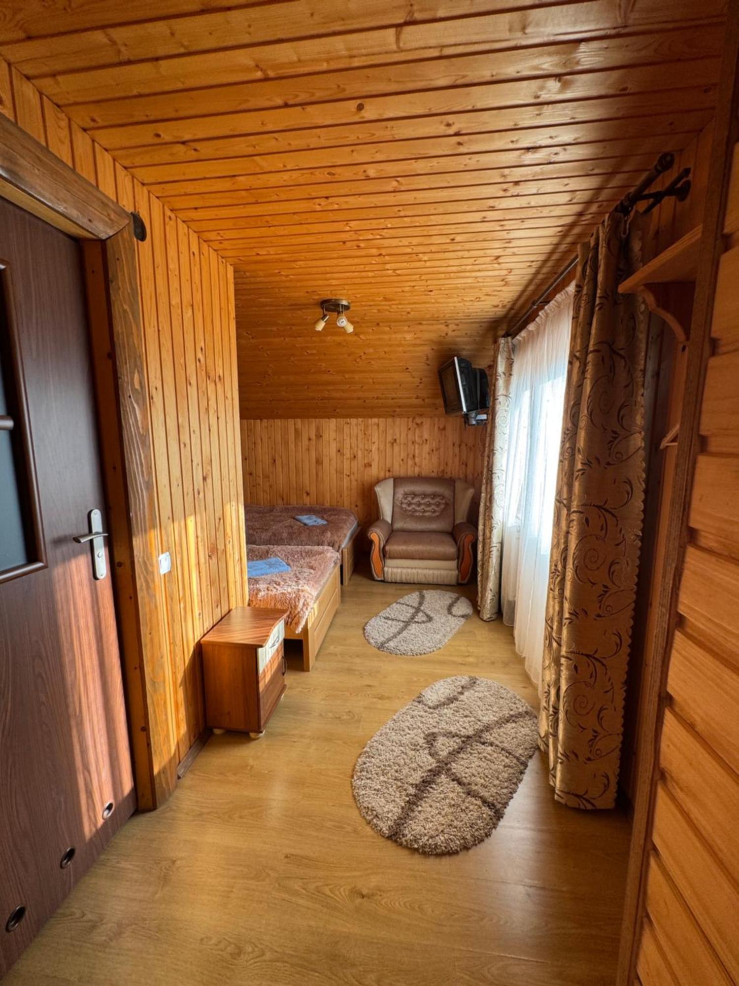 Hotel Опришок Poljanyzja Exterior foto