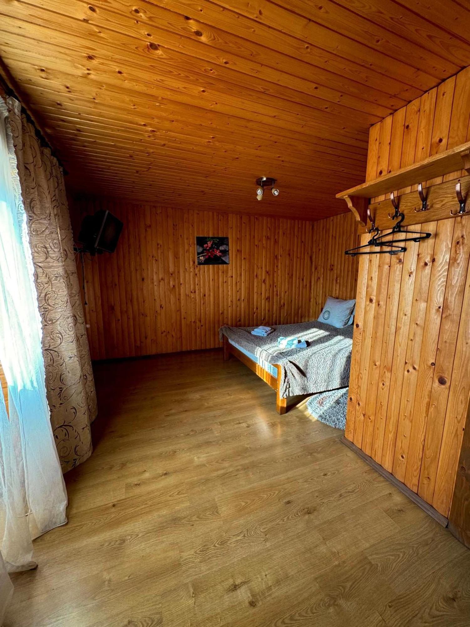 Hotel Опришок Poljanyzja Exterior foto